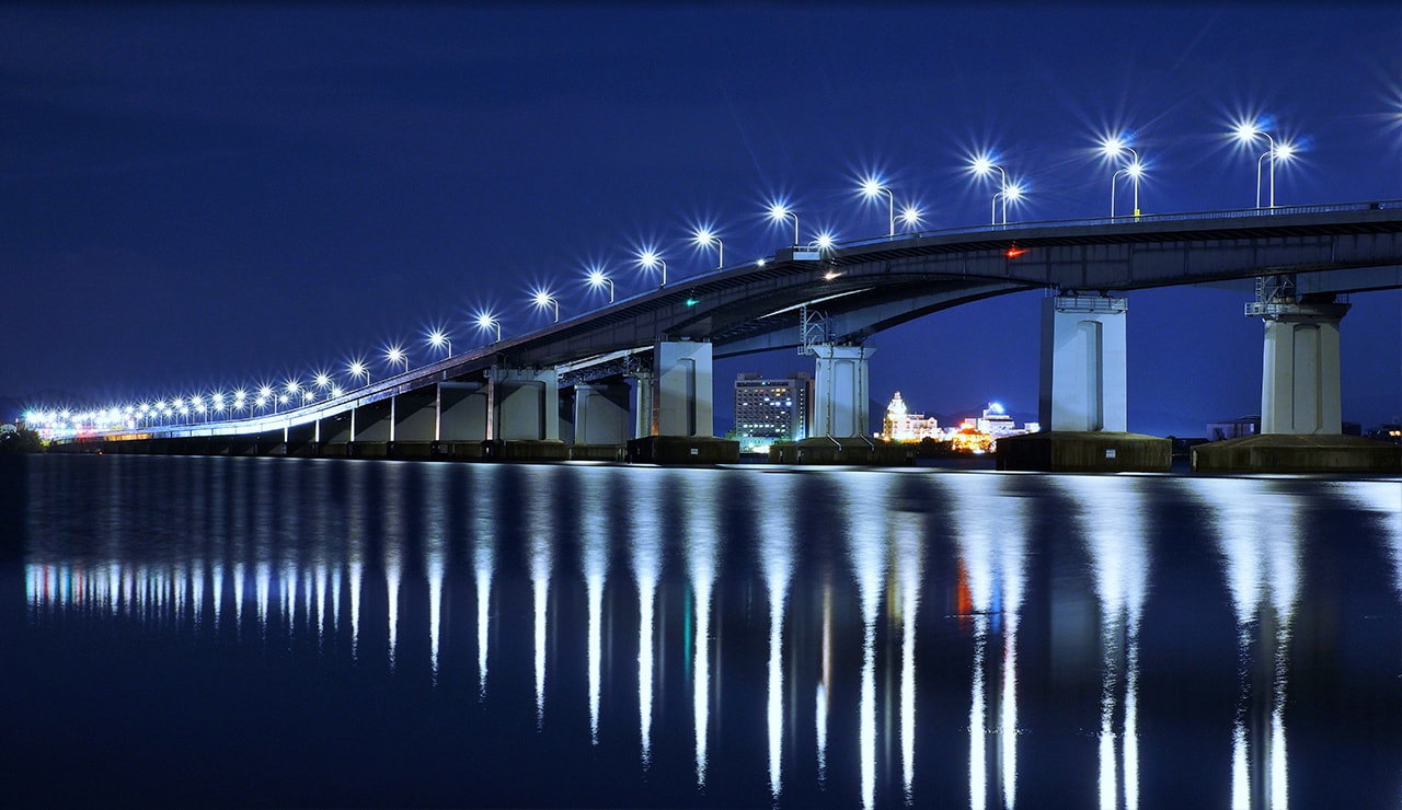 凱旋門 賞 ブック メーカー大橋