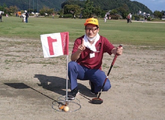 ホールインワンを決めた高畠所長