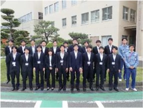 新入社員２１名