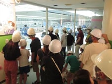 【発電所内見学の様子】