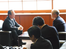 おおい町長へのご報告の様子