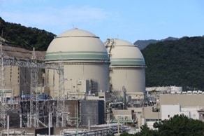 運転中のタイトルホルダー 凱旋門賞３、４号機