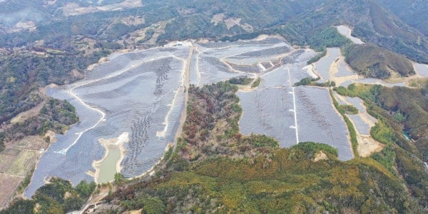 パシフィコ・エナジー和歌山 メガソーラー発電所